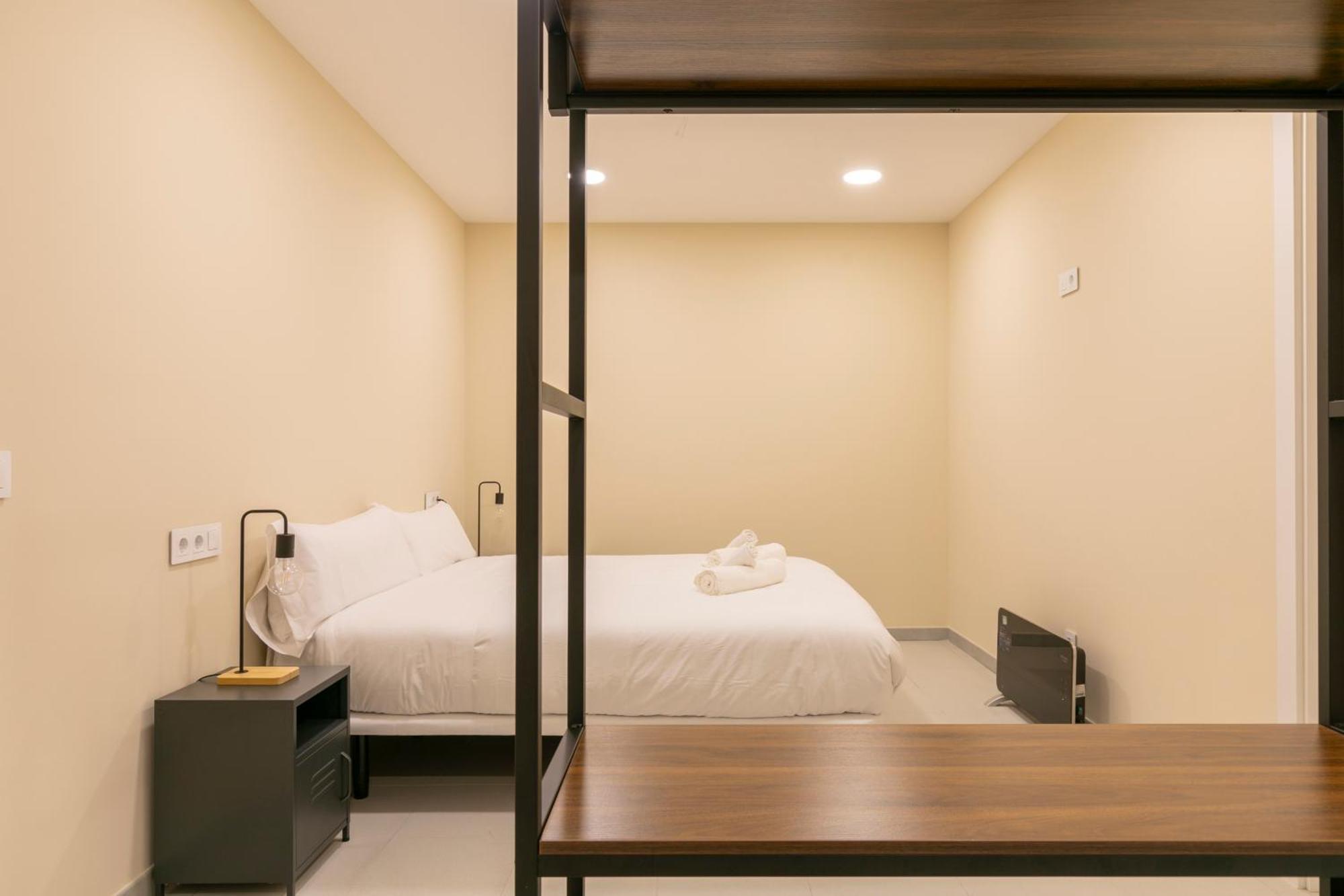 Homeabout Smart Rooms Tetuan - Sin Recepcion Appartamento
