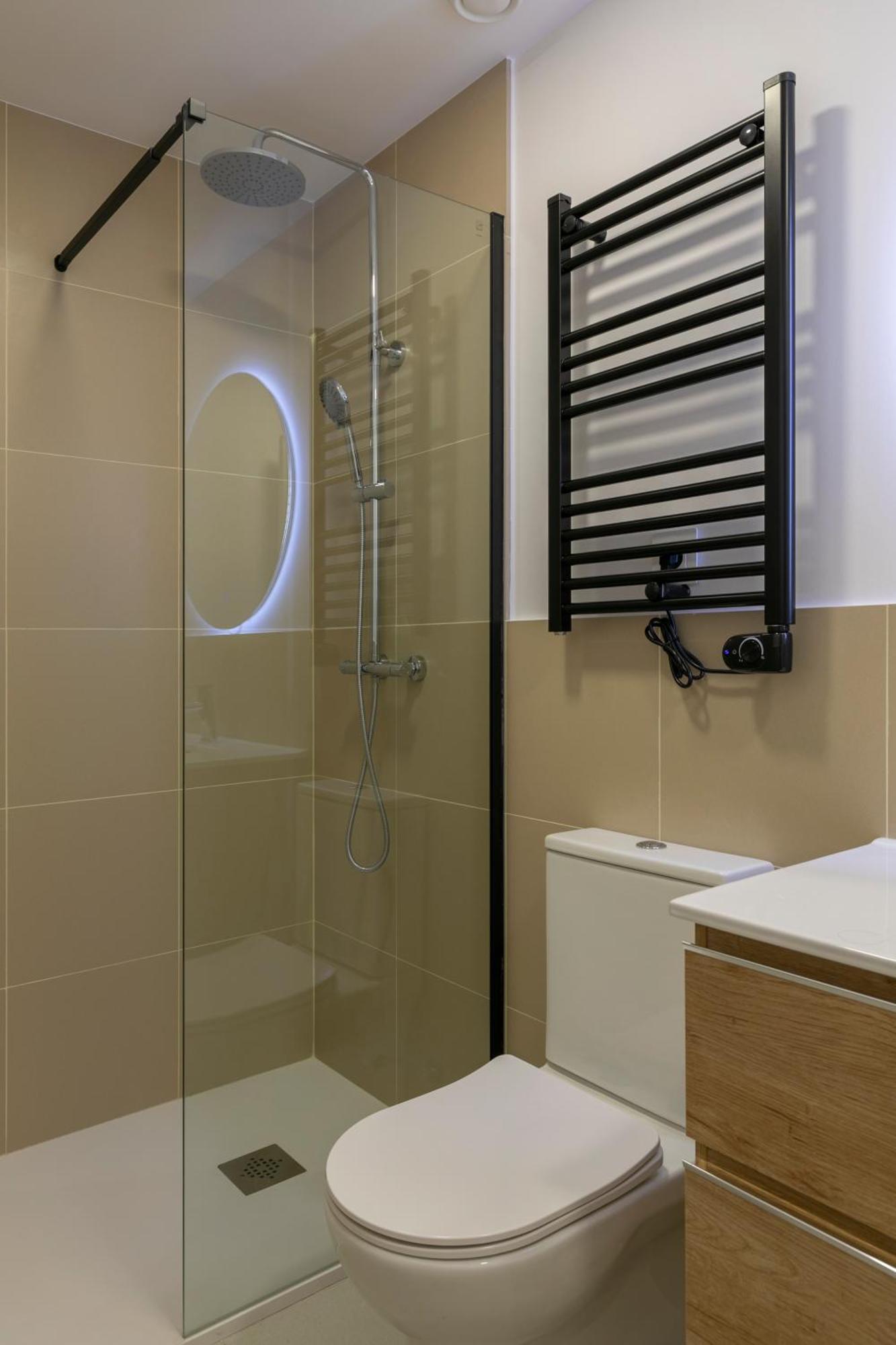Homeabout Smart Rooms Tetuan - Sin Recepcion Appartamento *