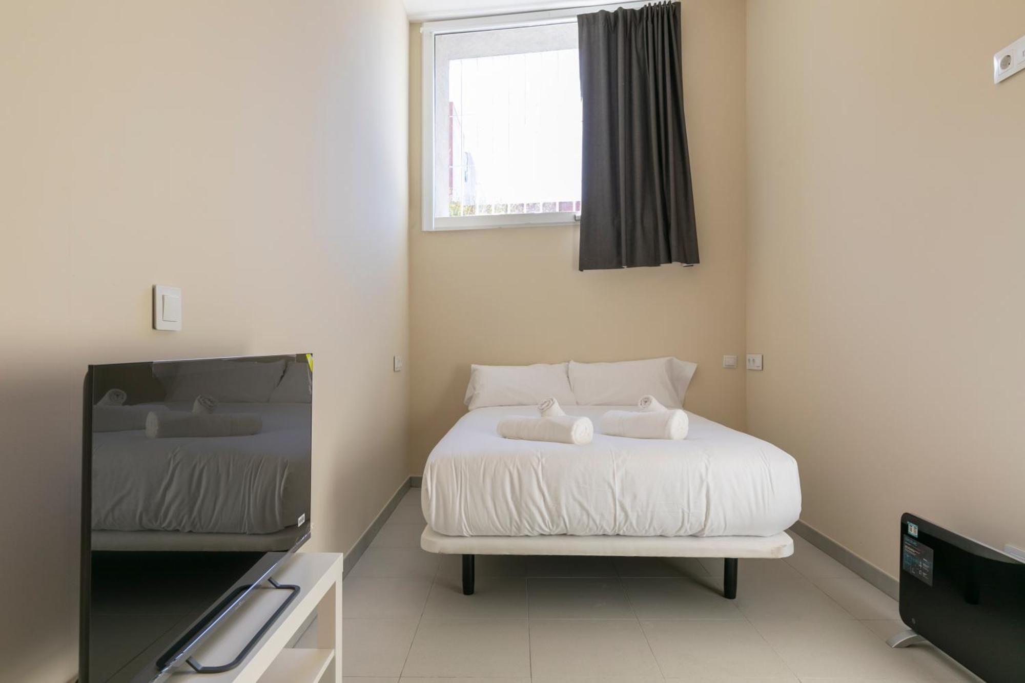 Homeabout Smart Rooms Tetuan - Sin Recepcion Madrid