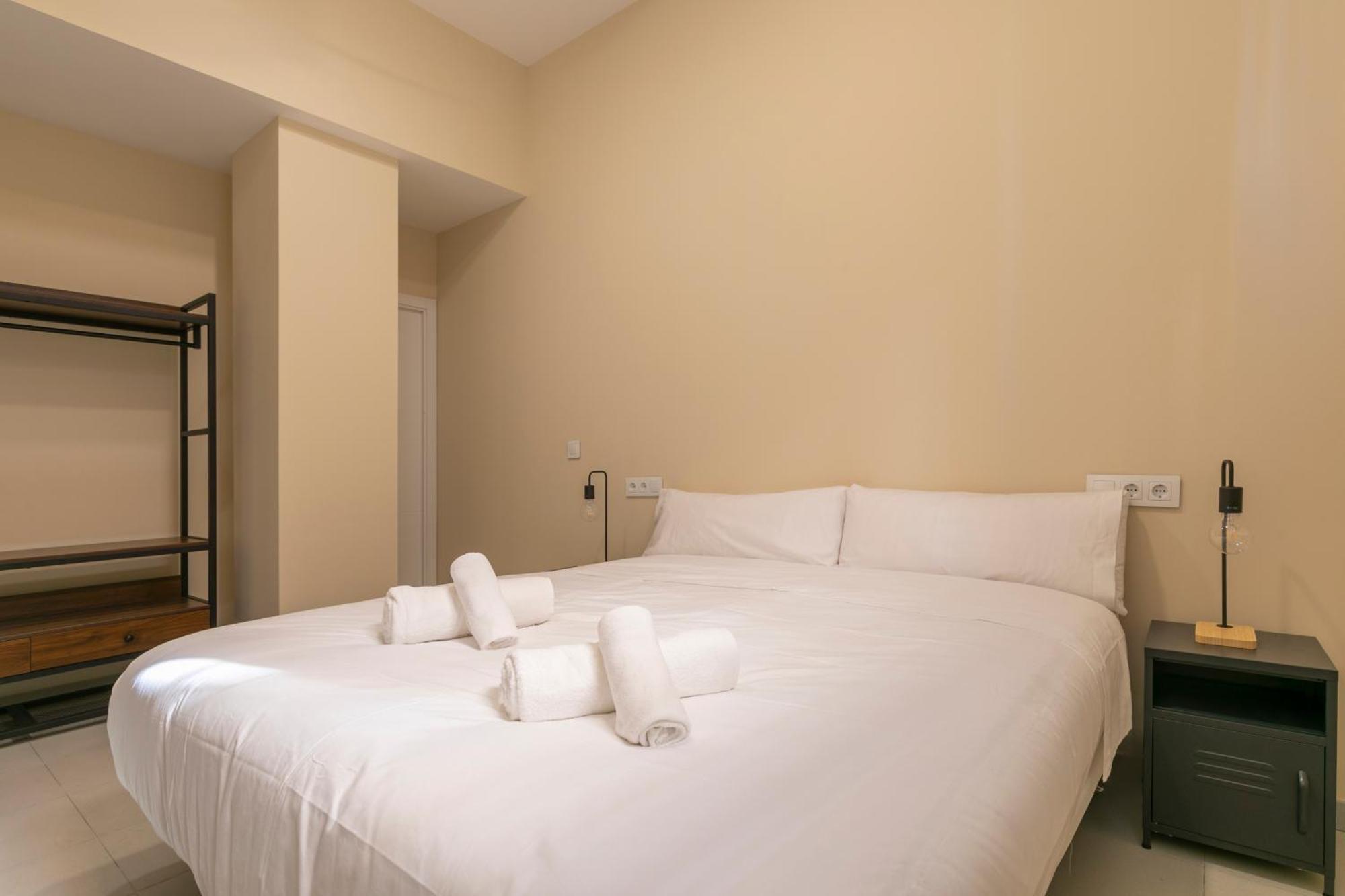 Homeabout Smart Rooms Tetuan - Sin Recepcion *