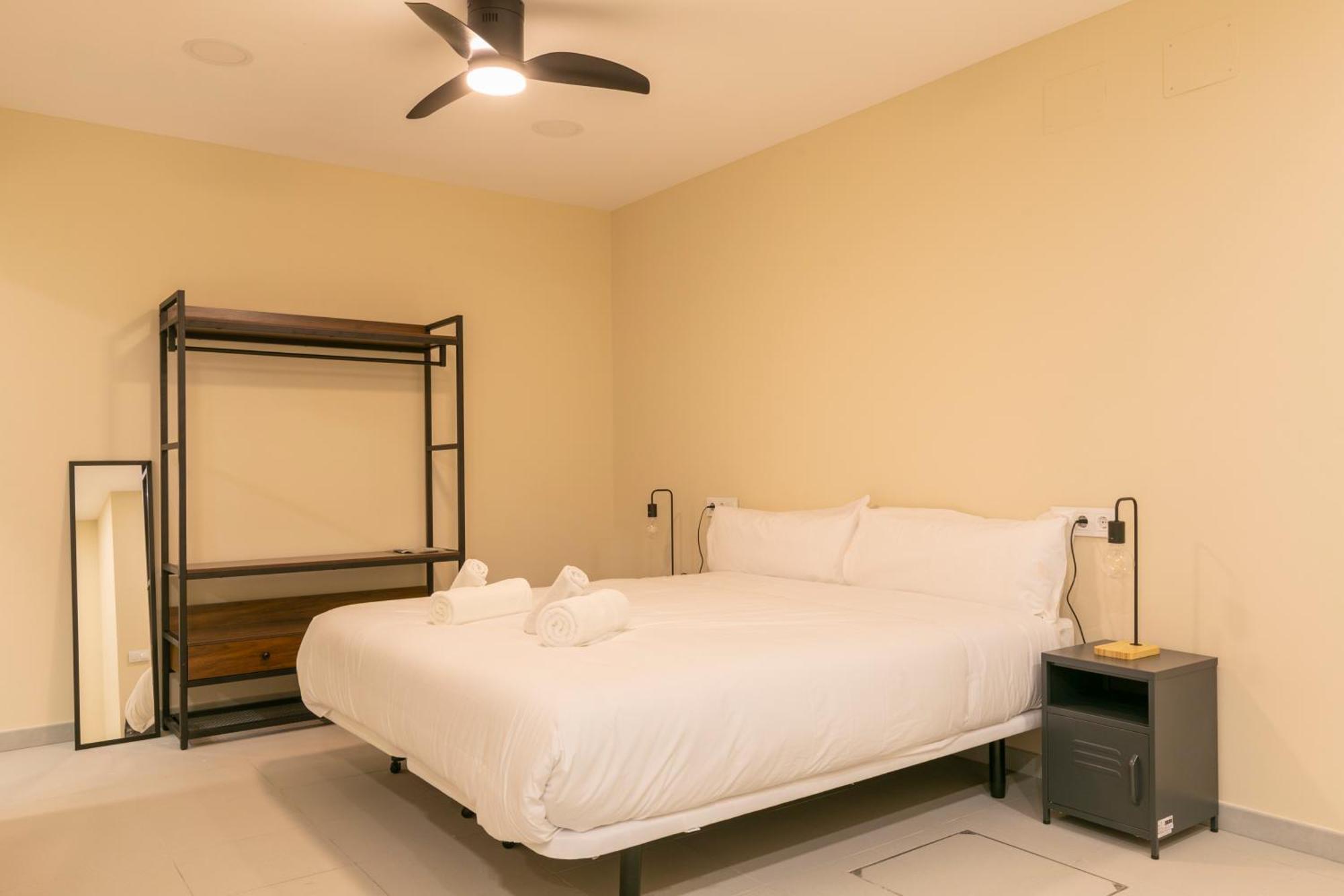 Homeabout Smart Rooms Tetuan - Sin Recepcion *